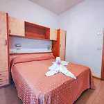 Rosa 3*