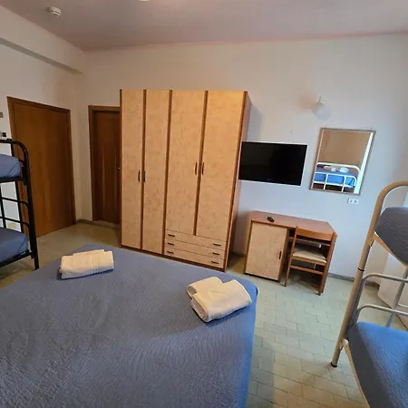 Rosa Otel