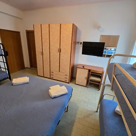 Hotel Rosa 3*
