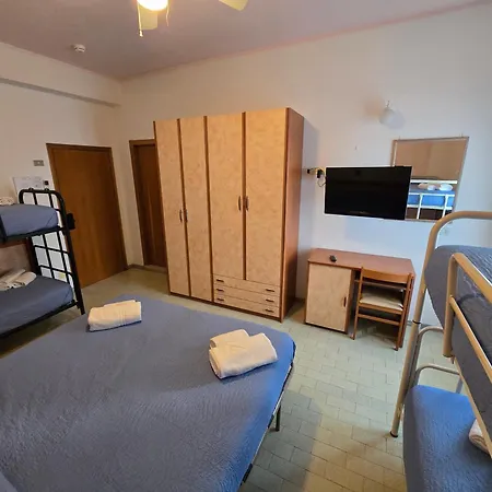 Rosa Otel