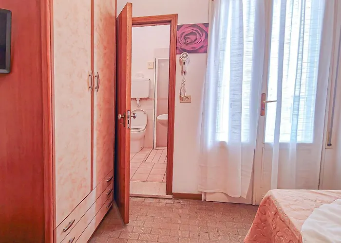 Rosa 3* Gatteo a Mare