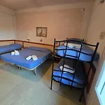 Ξενοδοχείο Rosa 3*