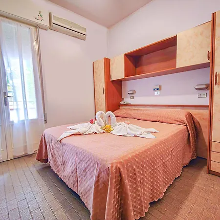 Rosa Hotel 3*