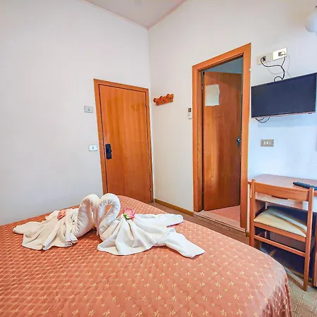 Отель Rosa Гаттео-а-Маре